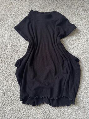 Tilly's Black Ribbed Mock Neck Crop Tank with Lettuce Hem
